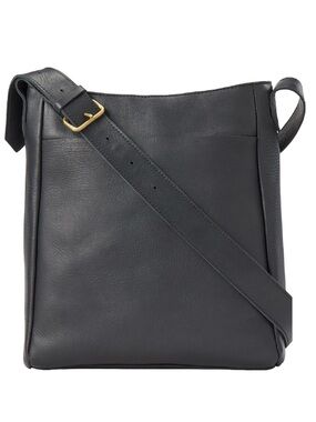 NWT Duluth Better Than Ever: Lifetime Leather
Crossbody Bag -Fully Lined! Black